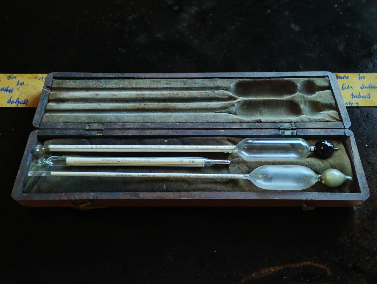 G.B. Salm and W. Geissler Amsterdam hydrometer and thermometer set in an open fitted wooden case.
