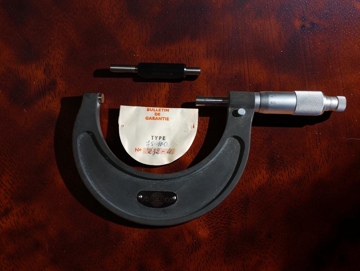 ROCKT Paris micrometer with the original Bulletin de Garantie paper and the setting standard accessory
