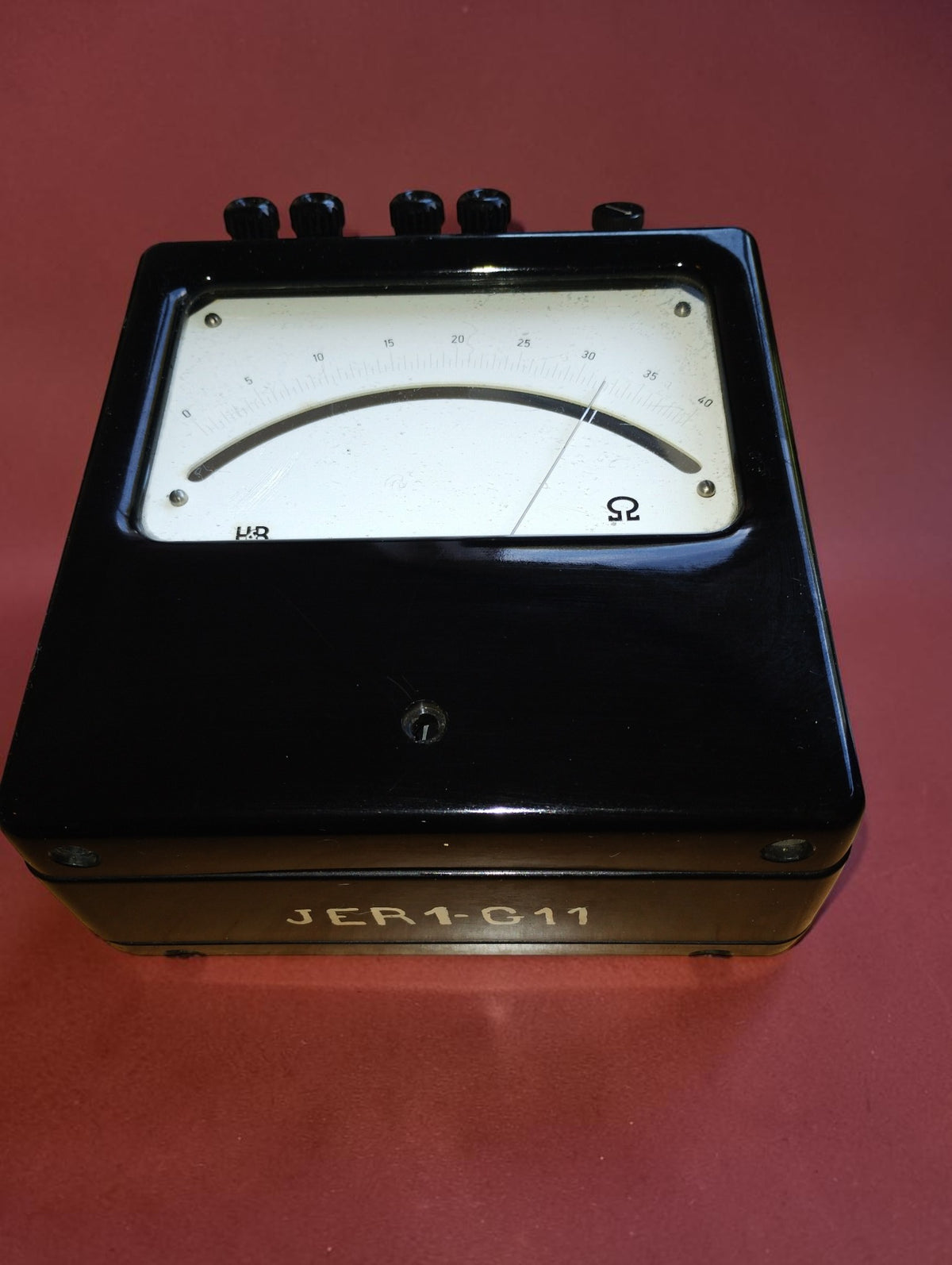 H&B Hartmann & Braun vintage analog ohmmeter with a black case, 0–40 ohm scale and JER1-G11 marking
