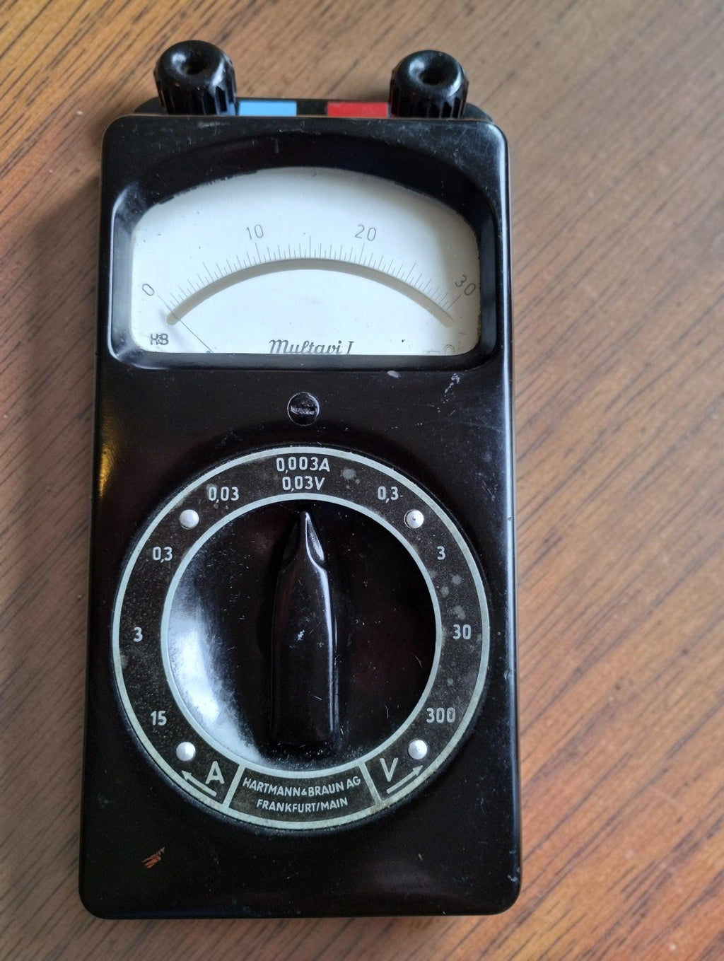 Hartmann & Braun Multavi I analog DC meter with rotary range selector and 0–30 scale, front view
