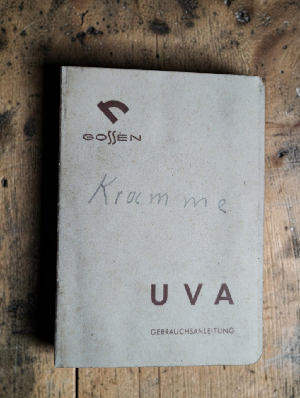 Original German instruction manual (Gebrauchsanleitung) of the Gossen UVA universal meter
