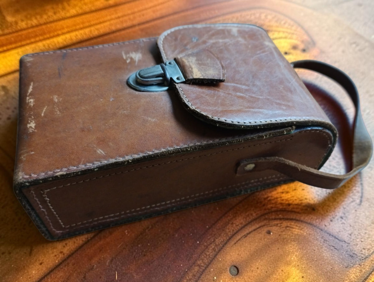 Original cognac-colored leather carrying case with strap and clasp for the Hartmann & Braun Multavi 5 multimeter
