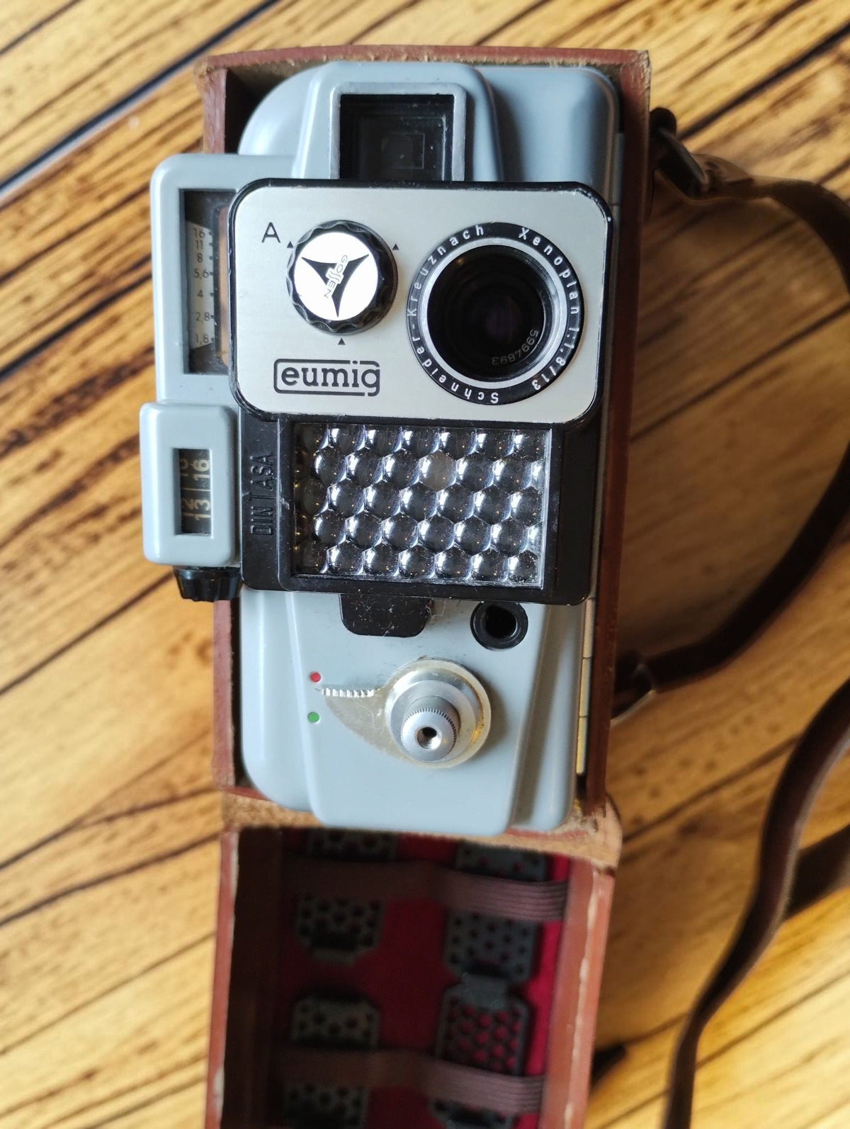 Eumig Servomatic 8mm movie camera with Schneider-Kreuznach Xenoplan lens and built-in light meter
