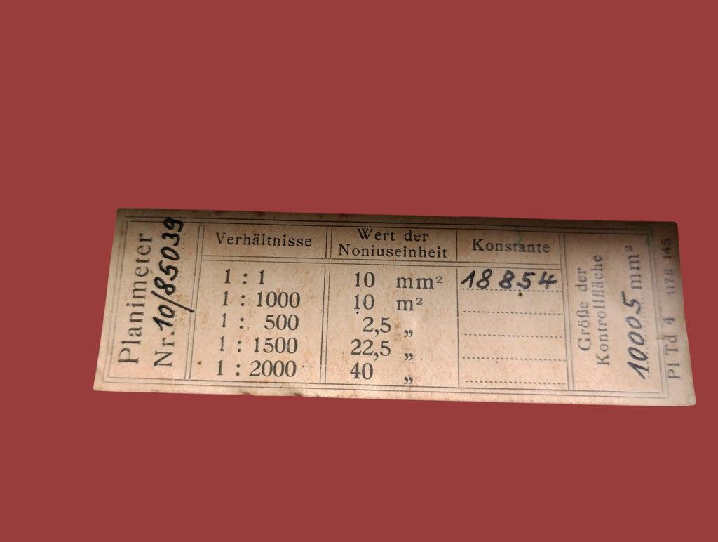 Original planimeter calculation table showing scale ratios, vernier values and handwritten instrument data
