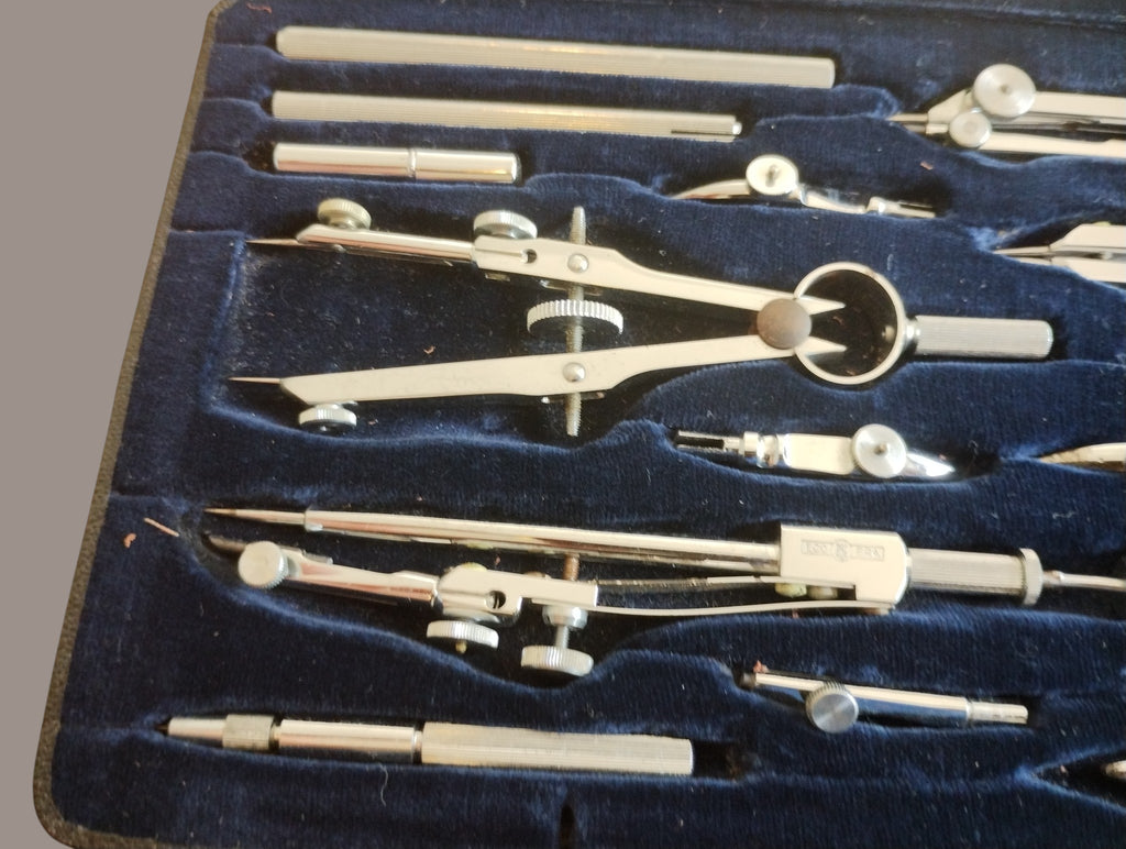 ECOBRA P IXb chromen precisietekeninstrumentenset in GEVEHA-koffer