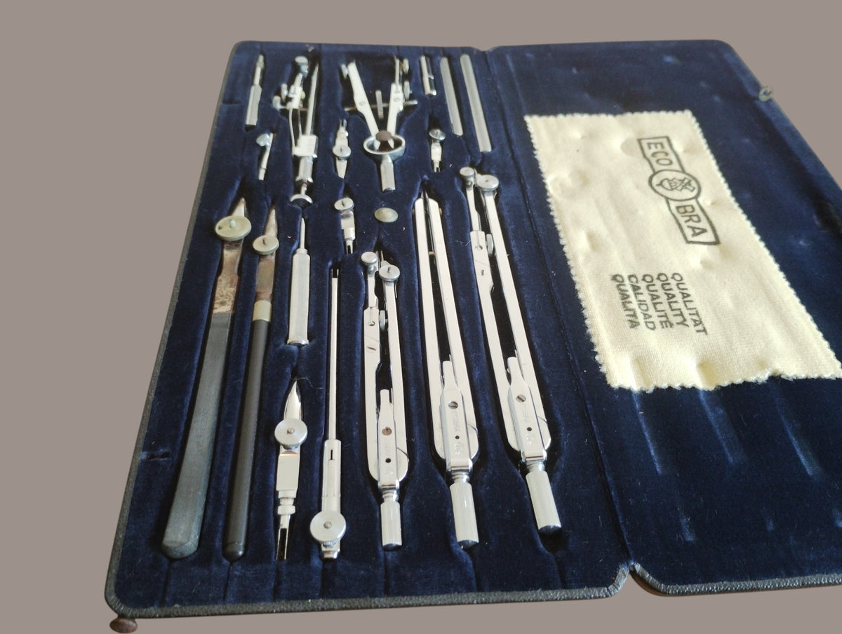 ECOBRA P IXb chromen precisietekeninstrumentenset in GEVEHA-koffer