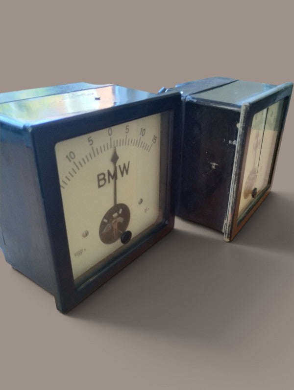 Vintage BMW & MW paar grote industriële paneelmeter