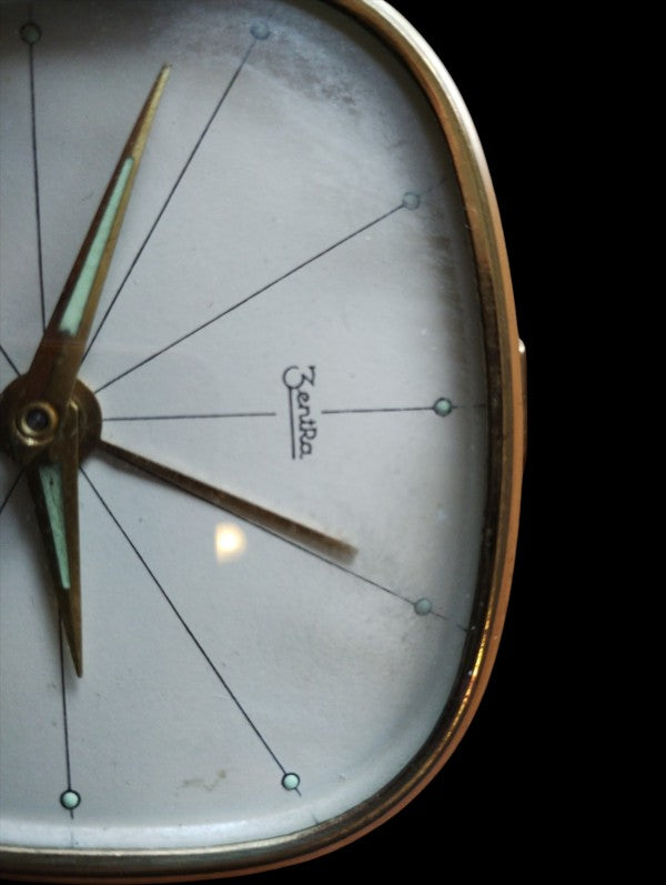 ZentRa mechanische vintagewekker in mid-century-stijl