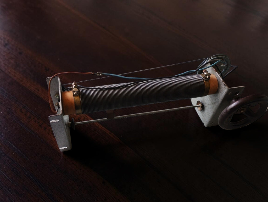 HEINE ZSHE Adjustable Rheostat with Handwheel
