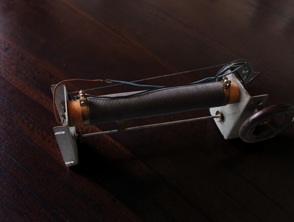 HEINE ZSHE Adjustable Rheostat with Handwheel
