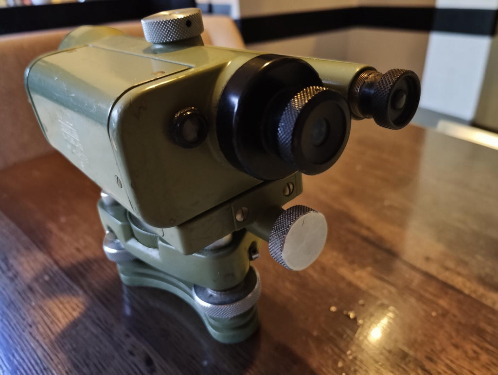 Wild Heerbrugg NK10 Waterpasinstrument – Zwitserland, jaren '70