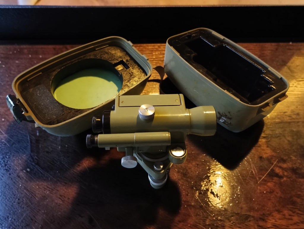 Wild Heerbrugg NK10 Waterpasinstrument – Zwitserland, jaren '70