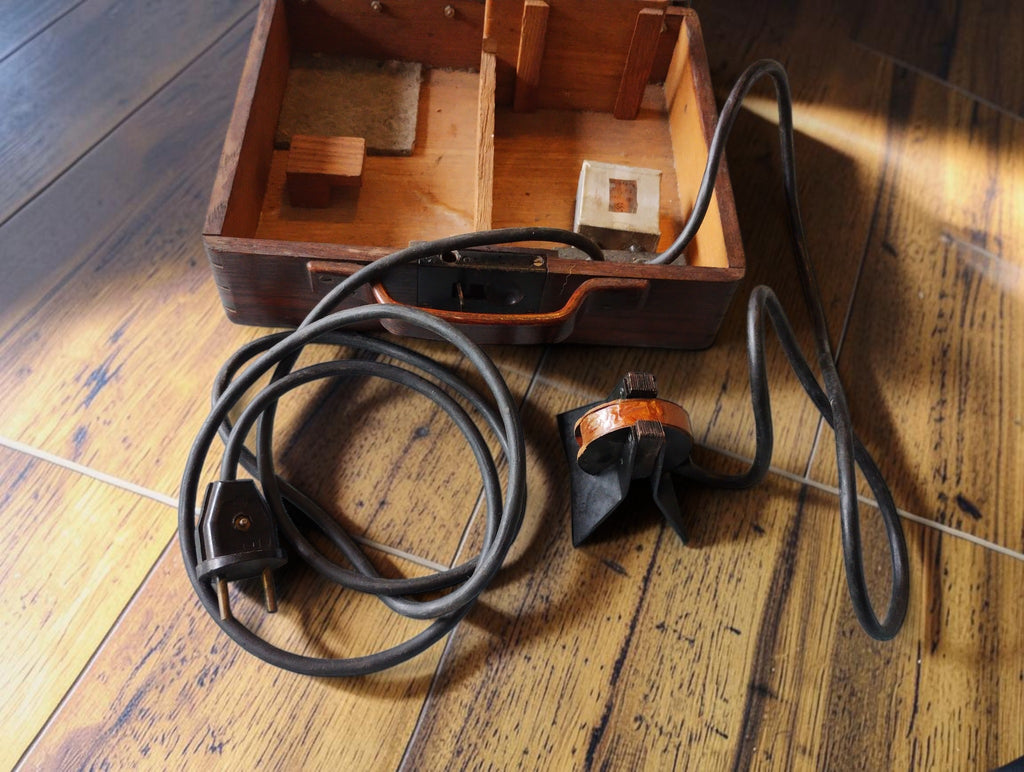 Siemens & Halske induction and test coil set in wooden case
