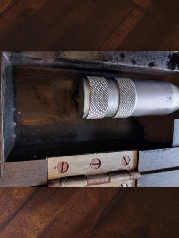 Fr. Keilpart & Co. Suhl indicating micrometer 0–100 mm in wooden case