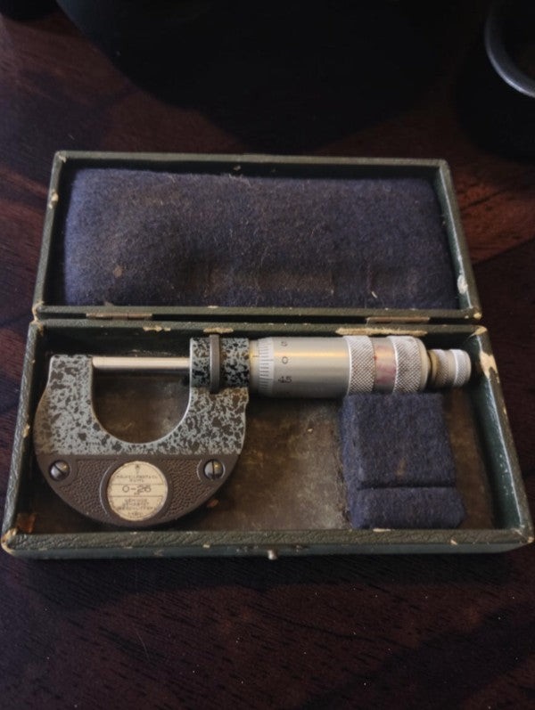 Fr. Keilpart & Co. Suhl buitenmicrometer 0–25 mm met etui