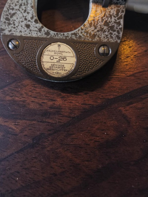 Fr. Keilpart & Co. Suhl buitenmicrometer 0–25 mm met etui