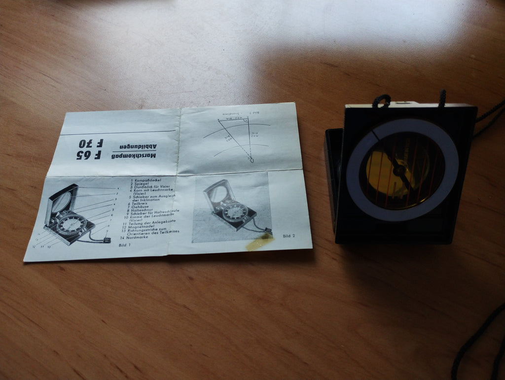 Freiberger Marschkompass F70 with box and manual