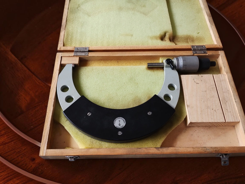 FMS Suhl outside micrometer 125–150 mm with wooden case