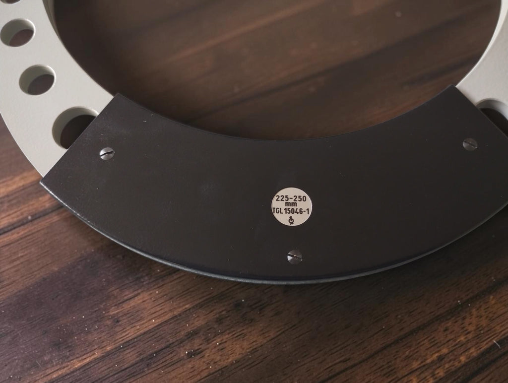
FMS Suhl outside micrometer 225–250 mm with skeletonized frame and case


