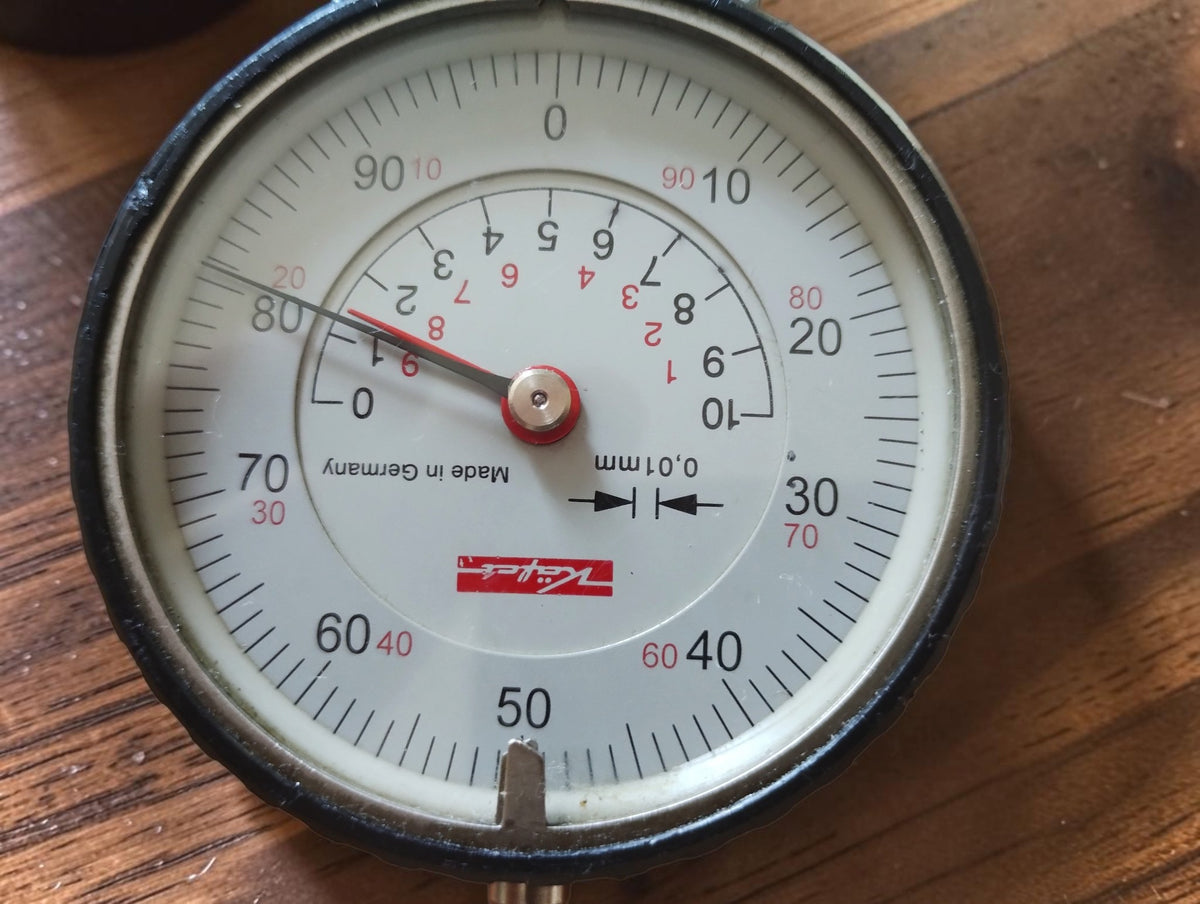Vintage thickness gauge with Käfer dial indicator and lifting mechanism – no. 10289