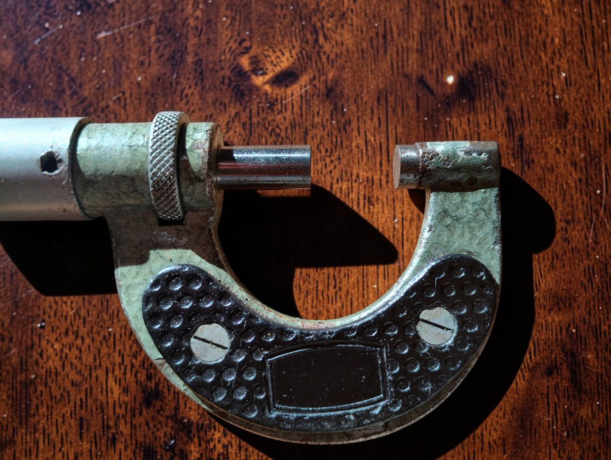 Mauser buitenmicrometer 0–25 mm met doos en Prüf-Attest