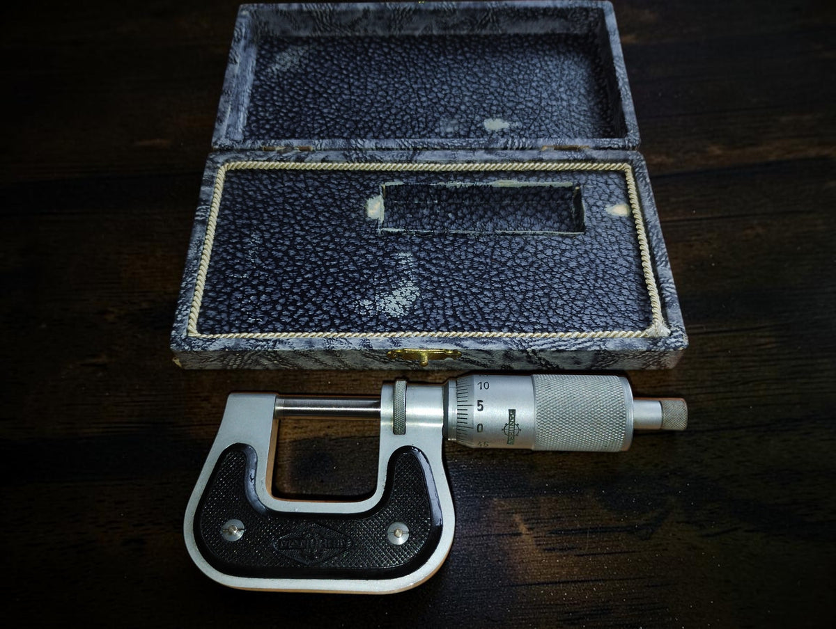 Pankratz external micrometer 0–25 mm with case – German origin according to seller