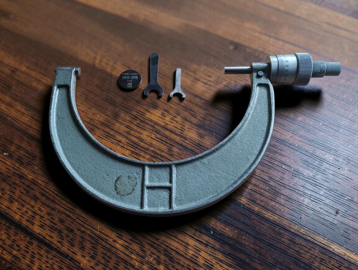 Hommel Outside Micrometer 150–175 mm with Large Thimble and Case
