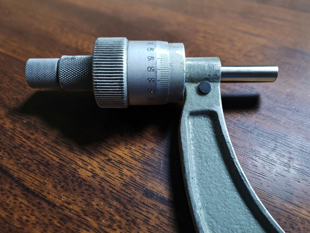 Hommel Outside Micrometer 150–175 mm with Large Thimble and Case
