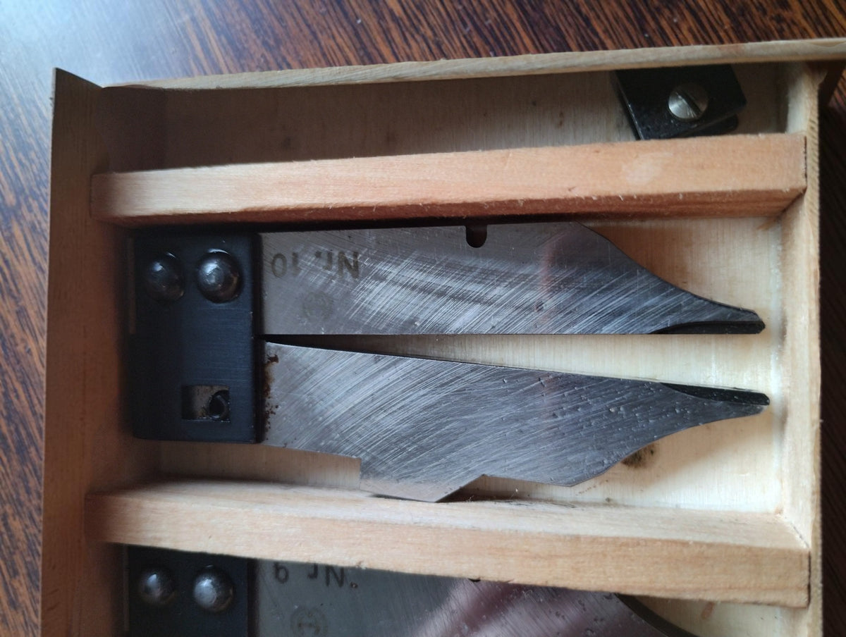 Hans Widmaier KNZ 215.1 Contact Riveting Tool Set with Wooden Case and Instructions
