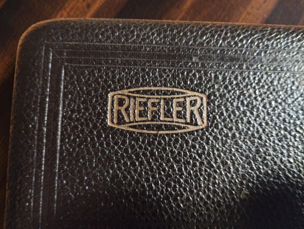 Riefler precisie-arceerinstrument met zwarte cassette