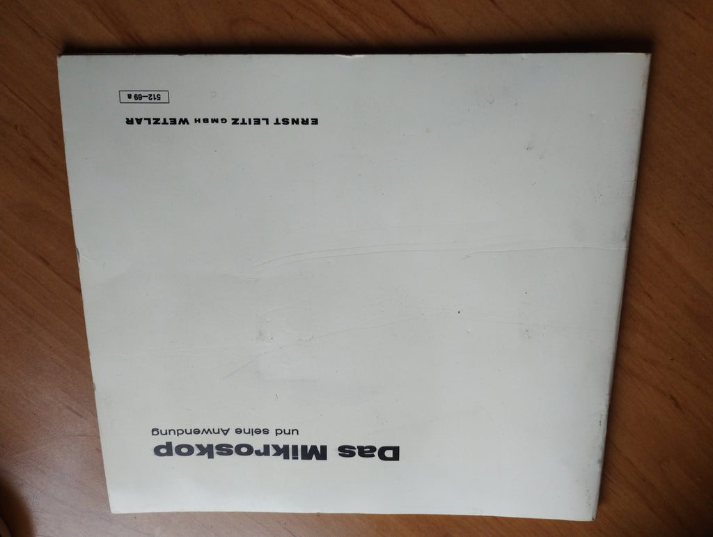 Leitz Wetzlar SM microscope no. 772269 with accessories and documentation
