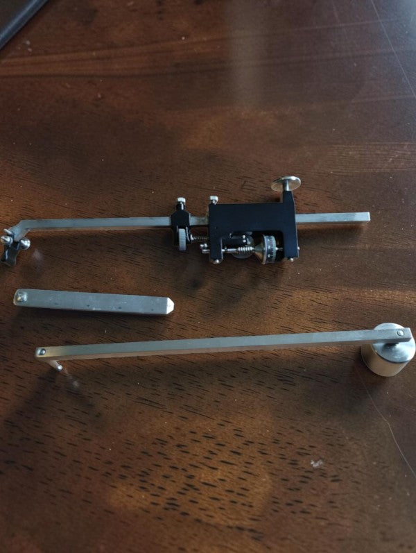 MOM Budapest compenserende poolplanimeter, originele houten schuifkist, ca. 1940–1950